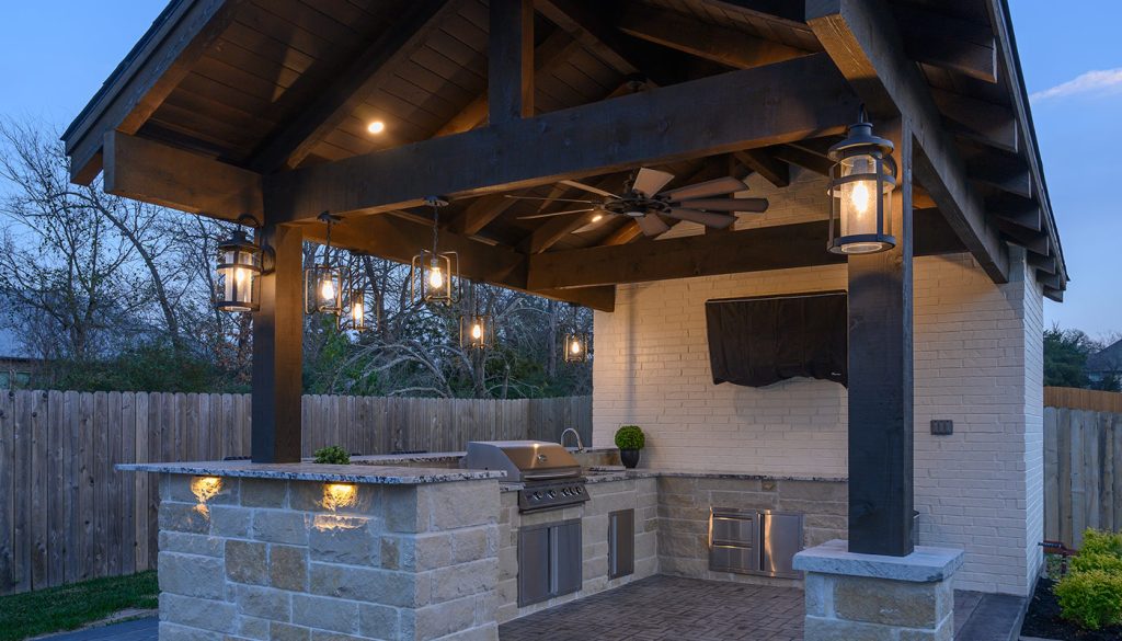 Designing a Backyard Oasis for Relaxation and Entertainment