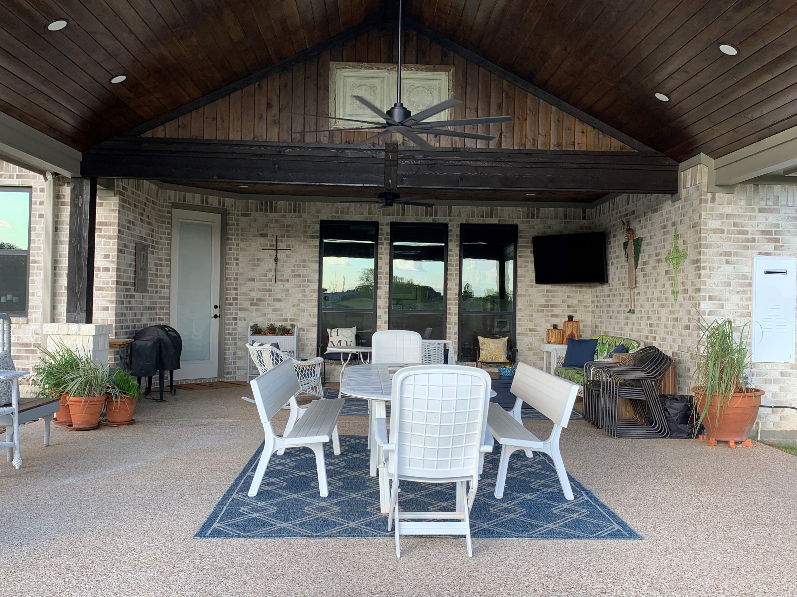 Porch vs. Patio: the best outdoor living addition for you | h3 outdoor design & construction | h3 outdoor design & construction Porch Vs. Patio: the Best Outdoor Living Addition for You
