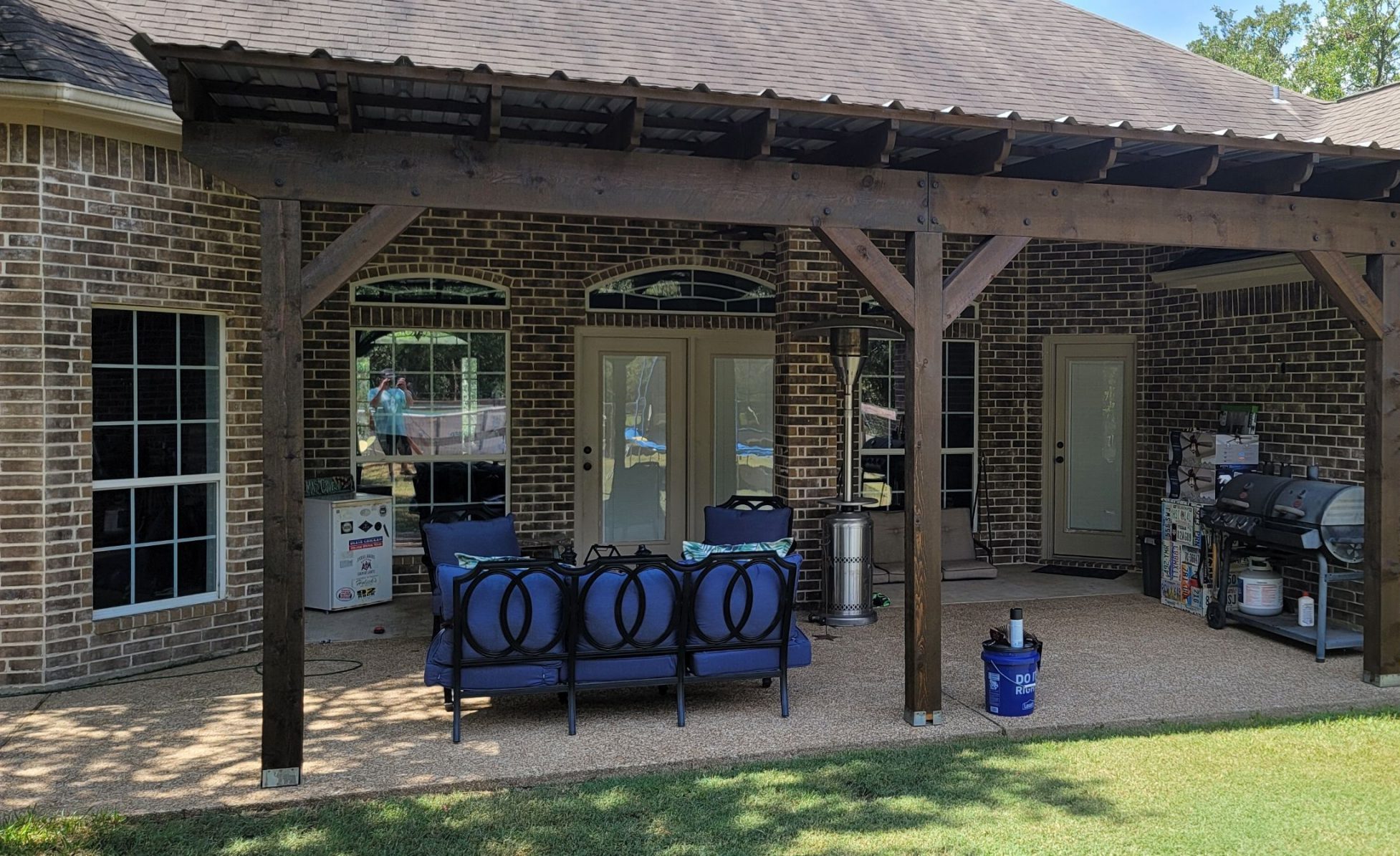 The difference between porch and patio and deck installations | h3 outdoor design & construction | h3 outdoor design & construction the Difference Between Porch and Patio and Deck Installations