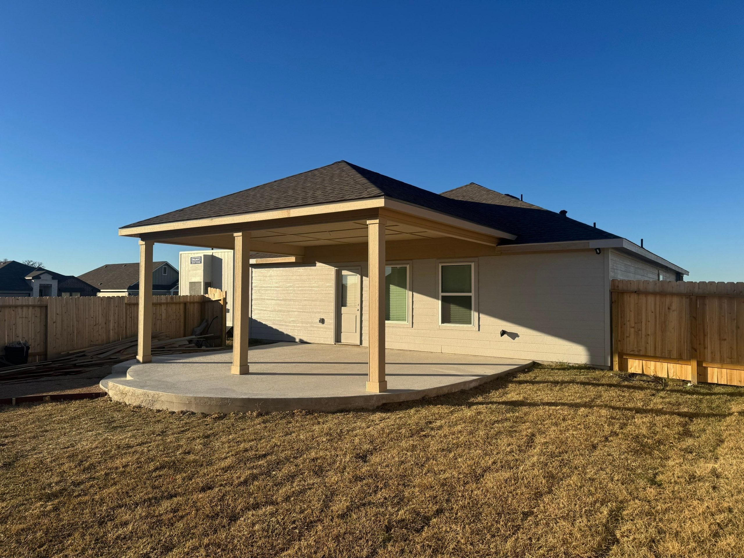 Stylish patio roof design ideas for your outdoor space tx | h3 outdoor design & construction | h3 outdoor design & construction Custom Patio Roof Design in College Station Texas