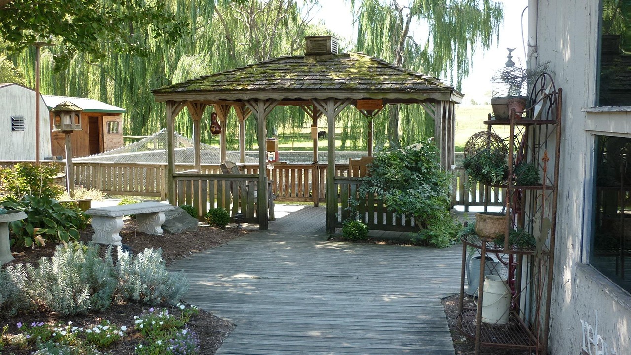 Gazebo-195524_1280 | h3 outdoor design & construction | h3 outdoor design & construction Gazebo